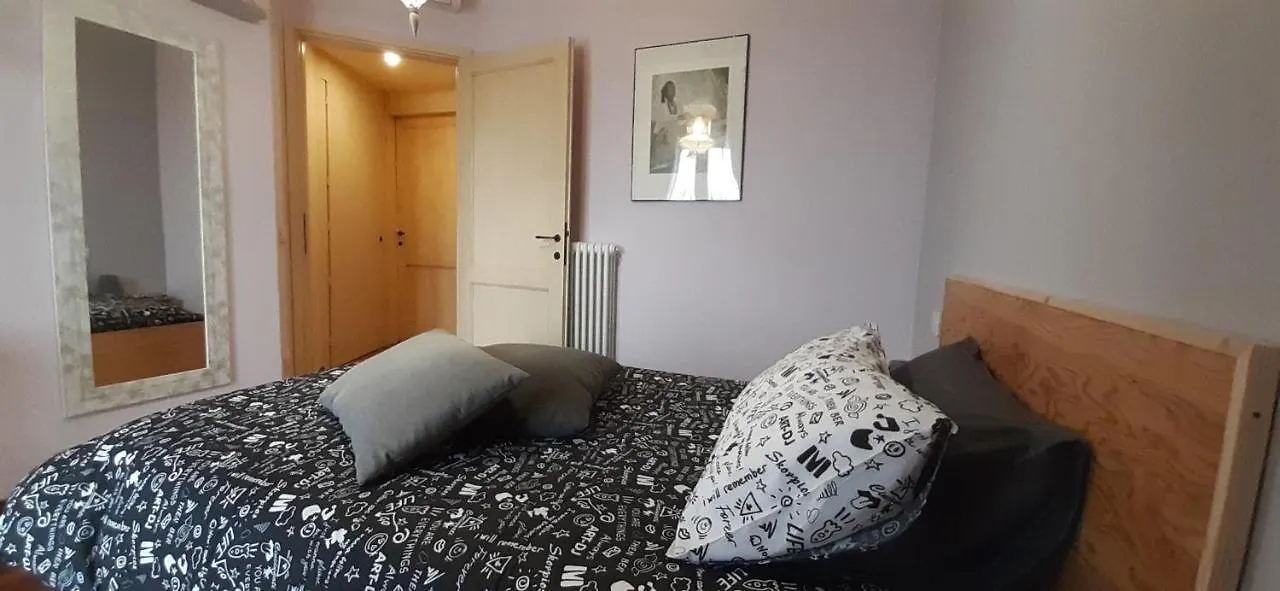 La Casa Di Silvana Valeggio sul Mincio 0*,  İtalya